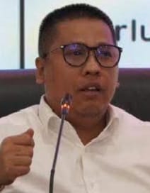 Wali Kota Padang Panjang, Hendri Arnis.